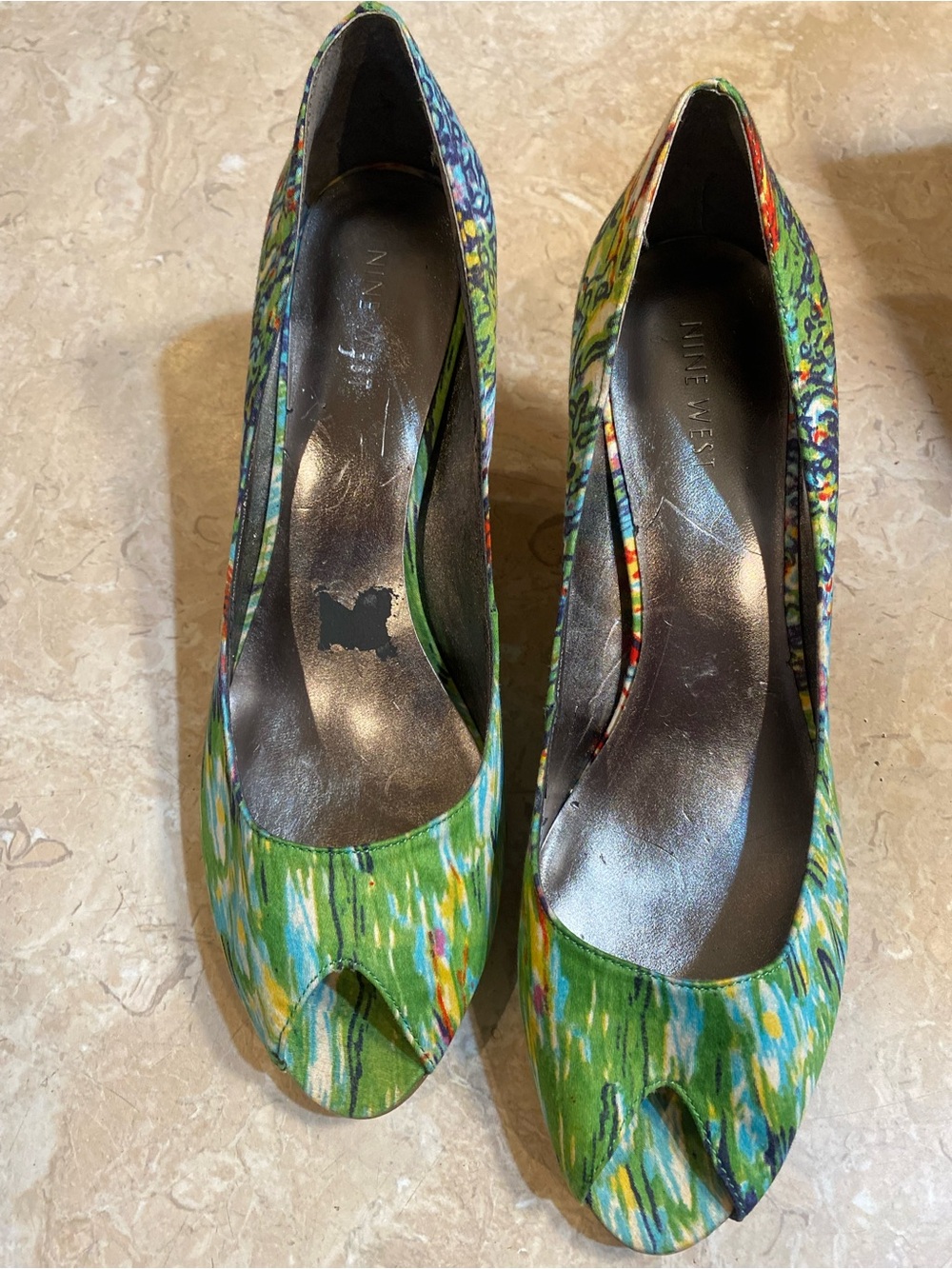 Nine West Multicolor Green Blue Patterned Peep-Toe Pumps